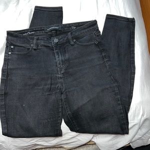 Liverpool Ankle Skinny Jeans